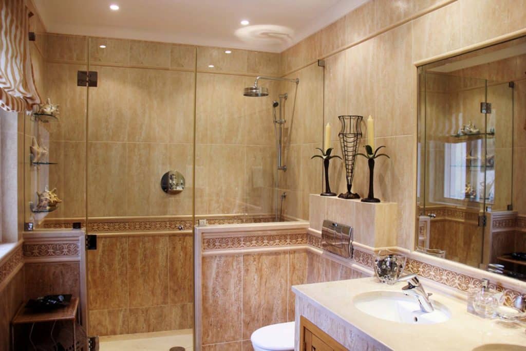Bathroom Interior - Big Easy Bathrooms